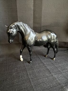 Breyer Horse Foundation Stallion Black Beauty SKU#1317